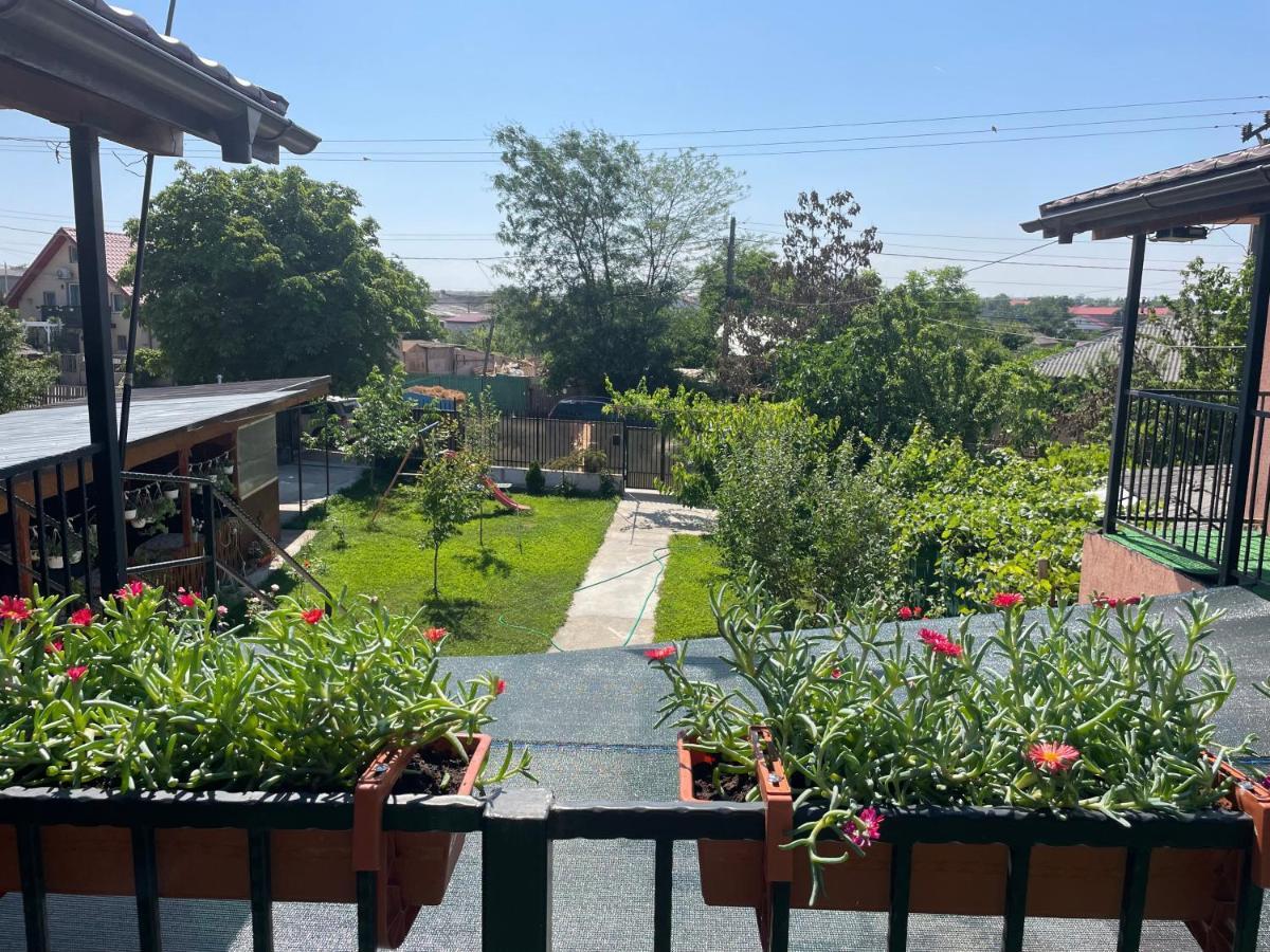 Готель Vila Baciu Тузла Екстер'єр фото